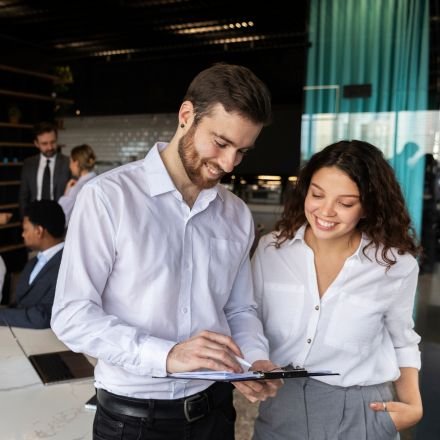 Maus hábitos que derrubam a qualidade de trabalho do gestor de equipes